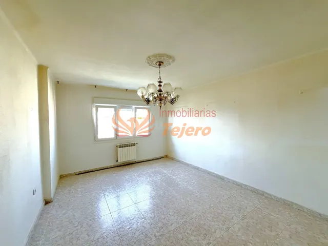 PISO EN VENTA EN ZONA EL PERÚ - CÁCERES - - foto 4