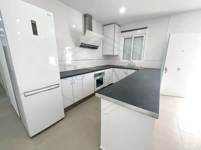 Se vende chalet de diseño moderno hipotecable — 10
