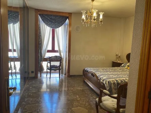 PISO DE 5 habitaciones EN EL CENTRO DE MURCIA - VENTA - foto 3