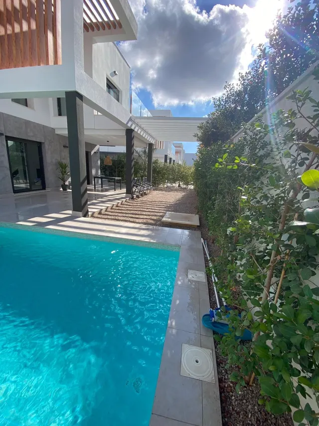 Espectacular Villa en Villafranqueza, Alicante - €840.000 — 25