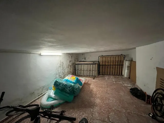 Hotel 9 habitaciones 694m² en venta - AYORA — 45