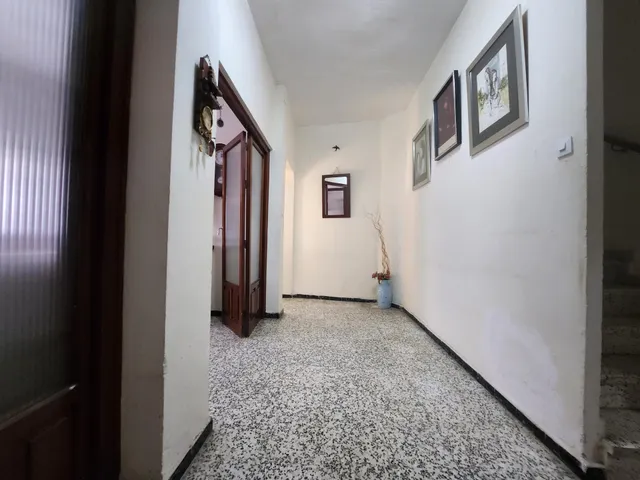 CASA EN PLENA CALLE SAN SEBASTIAN — 18