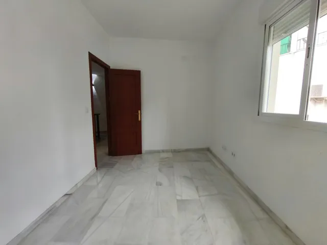 PISO DÚPLEX PARA ENTRAR A VIVIR EN VILLAFRANCA! — 16