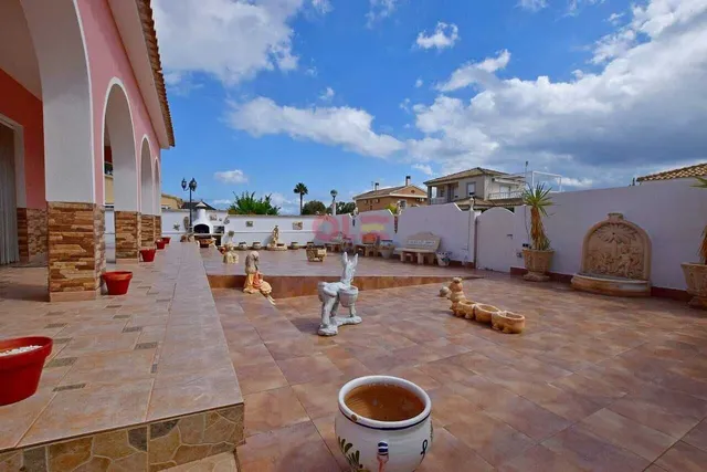 Villa 4 habitaciones en venta - Cabo Roig — 10