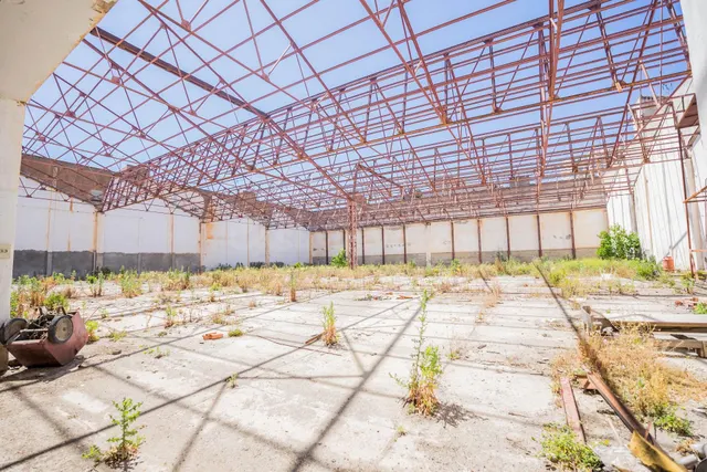 🏭 Nave Industrial / Almacén en Venta – Torremolinos - foto 5