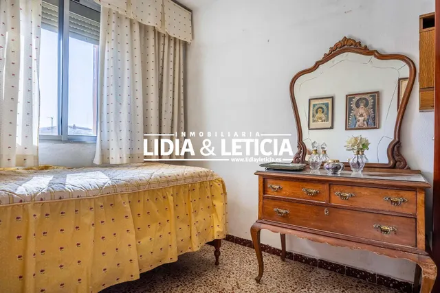 Piso en Zona la Paz, en Alcalá de Guadaira — 15