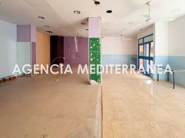 Local en el centro de Lliria en Alquiler - foto 2