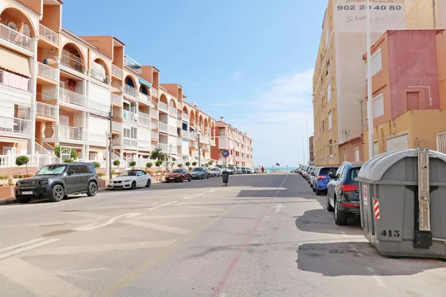 Apartamento planta baja en La Mata — 24