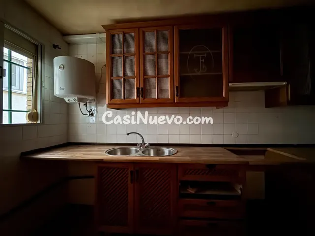 CASABANCO VENDE  PISO DE TRES DORMITORIOS EN MÉRIDA. — 3