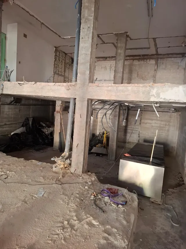 Se vende local comercial con posibilidad de cambio de uso. — 6