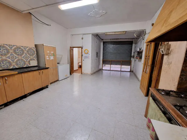 CASA MUY CENTRICA EN VENTA - foto 5