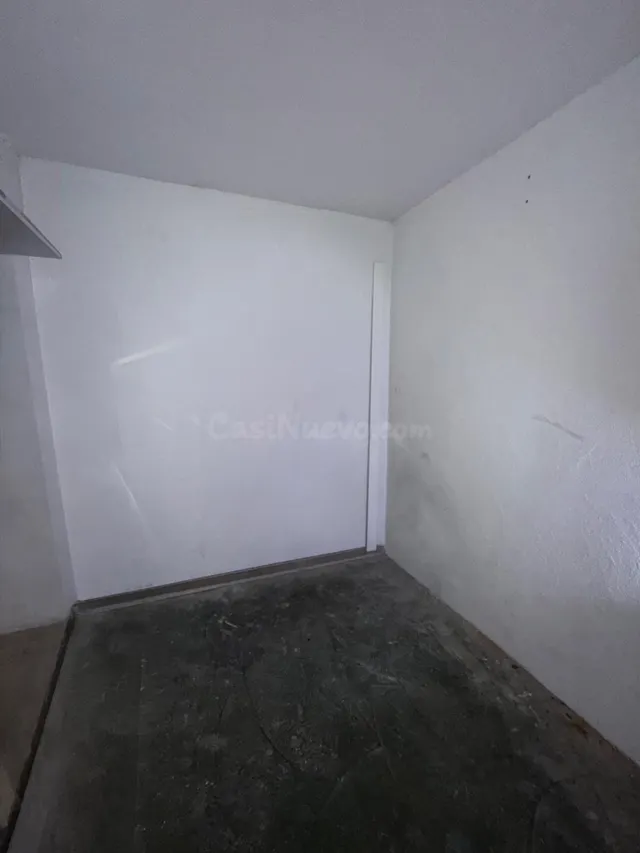 Venta de garaje trastero en calle Garzón de La Zubia. — 5