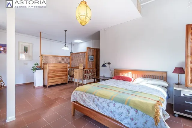Casa reformada en el Camino del Sacromonte — 16