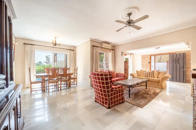 Chalet 4 habitaciones 384m² en venta - Marbella - foto 4