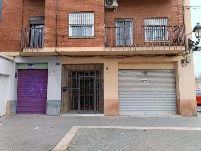 LOCAL COMERCIAL CENTRO DE PATERNA