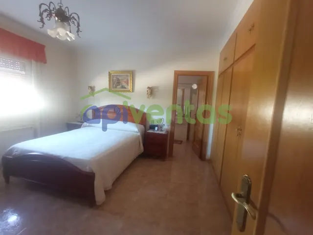 Chalet El Campillo — 24