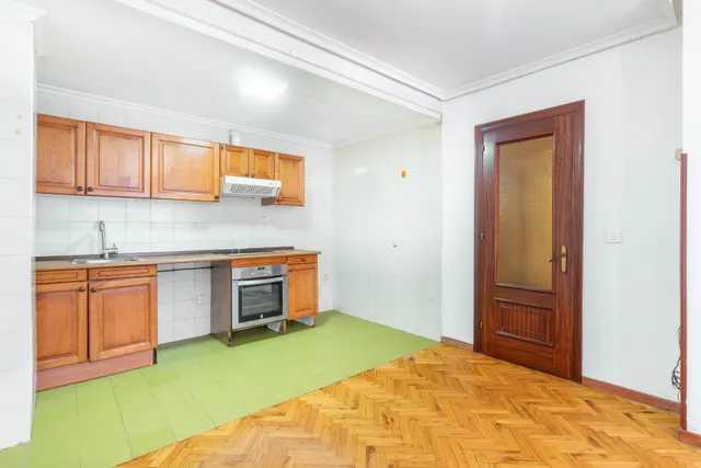 Piso en Silla del Rey, Oviedo — 7