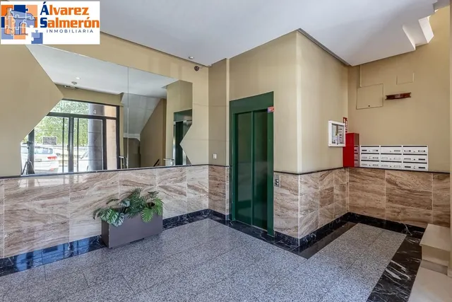 FANTASTICO PISO EN ROTONDA EUROPA — 34