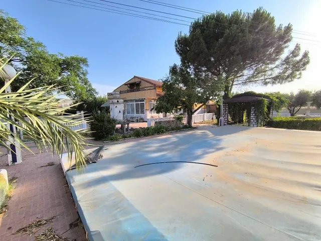 Villa 6 habitaciones 236m² en venta - Ayuntamiento — 2