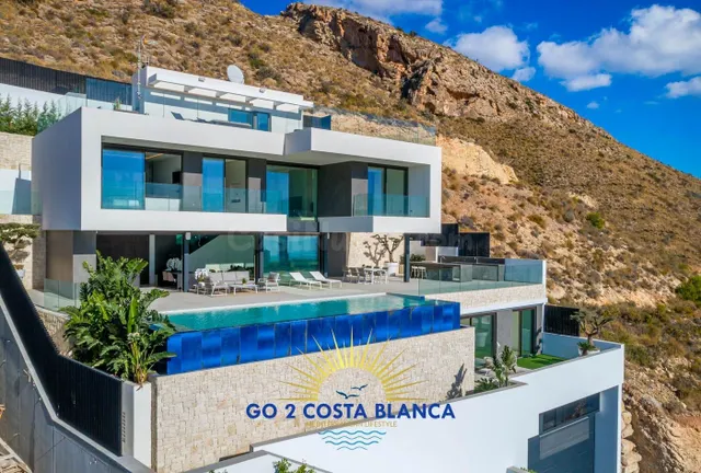 Villa de Lujo 4 habitaciones 587m² en venta - Sierra cortina - foto 4