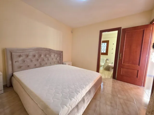 Villa en Gran Avenida de Benicàssim. Cerca del pueblo y de la playa del Voramar. 1700 m2 de parcela, — 32