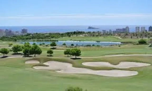 CHALET  CON VISTAS AL MAR — 12