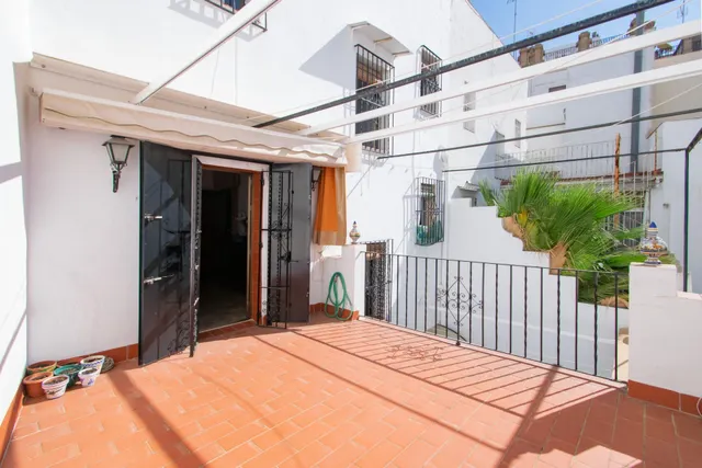 Magnífica casa junto a la Puerta del Osario, Sevilla — 35