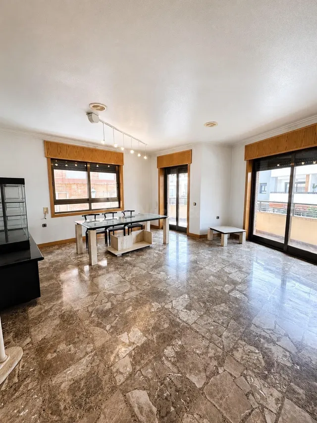 Piso amplio en venta en el centro de Alhama de Murcia con ga - foto 4