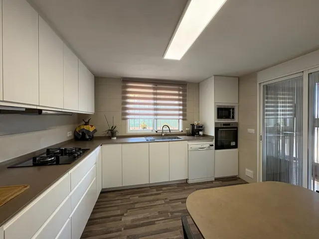 EXCELENTE CHALET EN PERFECTO ESTADO — 22