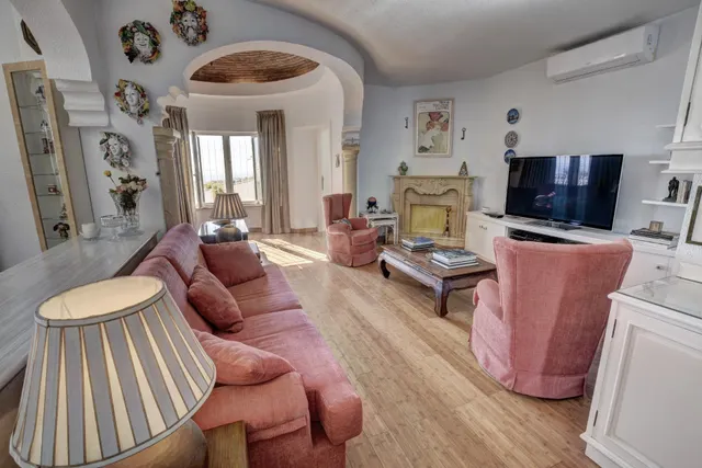 Chalet de una planta , Vistas panoramicas al mar y cerca de comodidades — 9