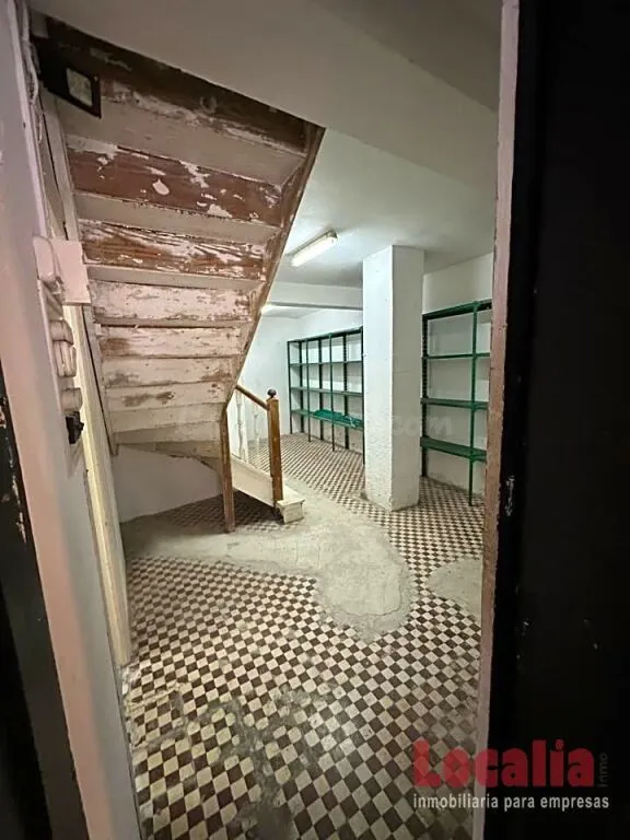 Local comercial en el centro de Torrelavega — 8