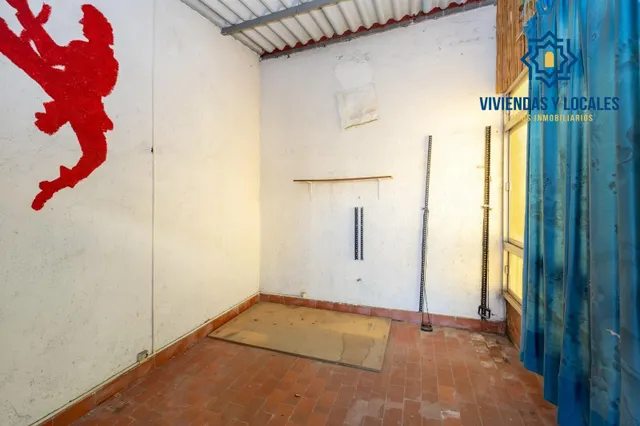 Edificio con gran potencial de desarrollo residencial en Zaidín – Granada — 46