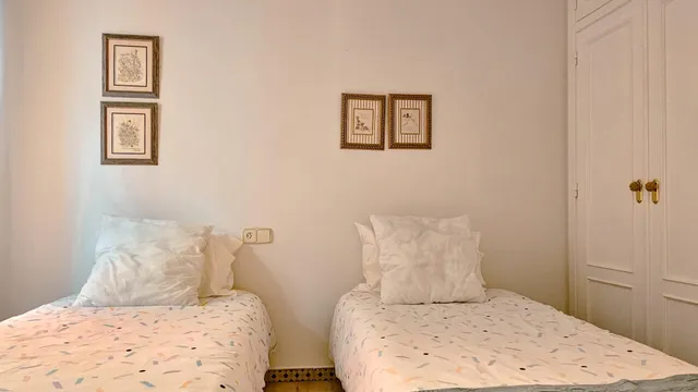 Casa independiente en el casco histórico de Gandia — 32