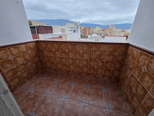 Piso con garaje muy próximo al centro — 17