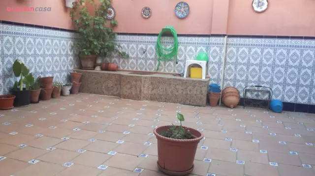 CASA DE TRES PLANTAS PARA ENTRAR A VIVIR - 350.000€ - — 5