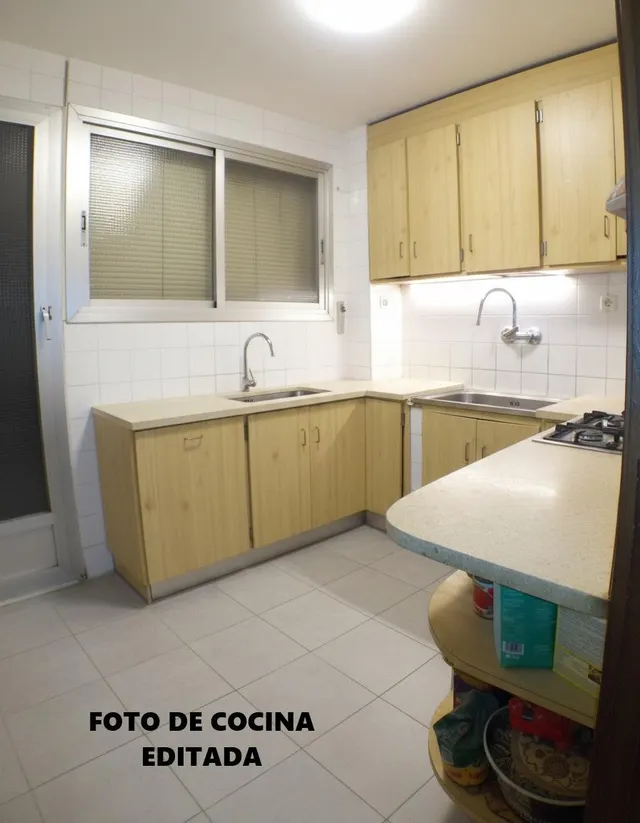 Amplio Piso en Fátima, Albacete - Oportunidad Única por €159.000 — 5