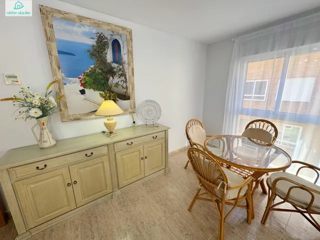 ALQUILER DE HABITACIÓN PARA ESTUDIANTE, IDEAL PARA UNIVERSITARIO DE MEDICINA Y CIENCIAS DE LA SALUD — 11