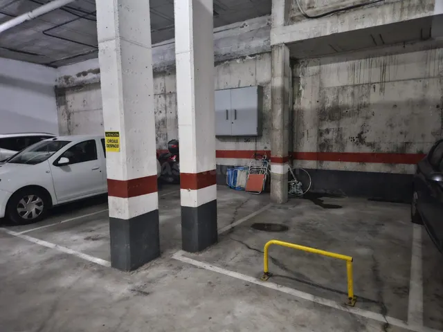 Garaje 23m² en venta - Los Bermejales — 3