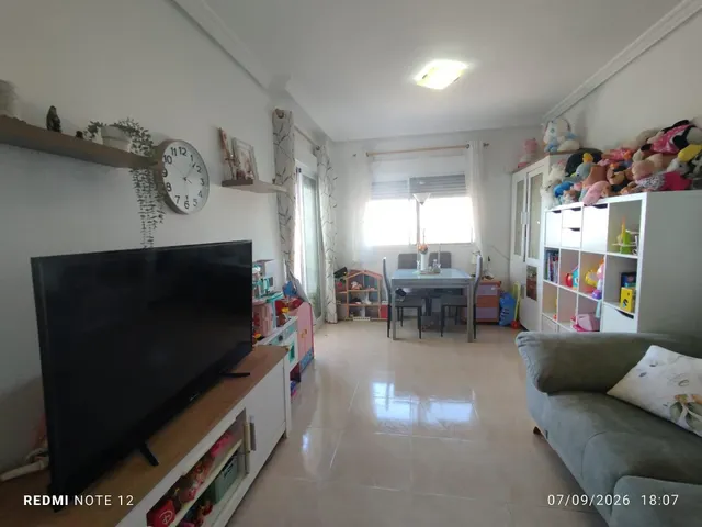 APARTAMENTO DE 1 DORMITORIO, CON PISCINA COMUNITARIA — 15
