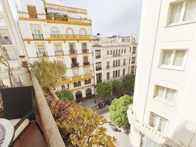 Espectacular vivienda junto Iglesia de La Magdalena, lista para entrar!!! — 6