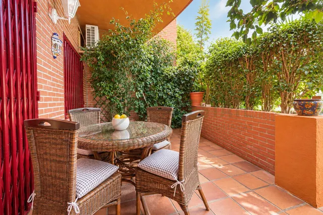 Chalet adosado con terrazas en Cabo de las Huertas, a pocos pasos del mar — 9
