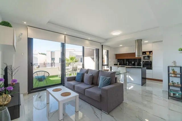 BONITO APARTAMENTO CON SOLARIUM EN ORIHUELA COSTA: 2 HAB, 2  - foto 2