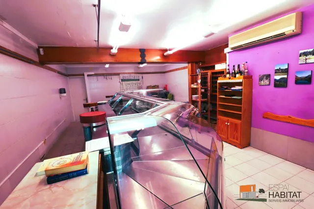 LOCAL COMERCIAL EN VILASSAR DE DALT — 4