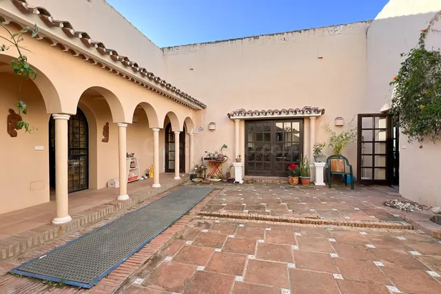 Chalet 4 habitaciones 165m² en venta - Costa Del Sol - foto 5