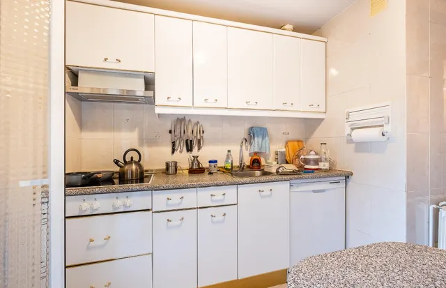 Oportunidad! Piso en Urb. Las Suertes — 22
