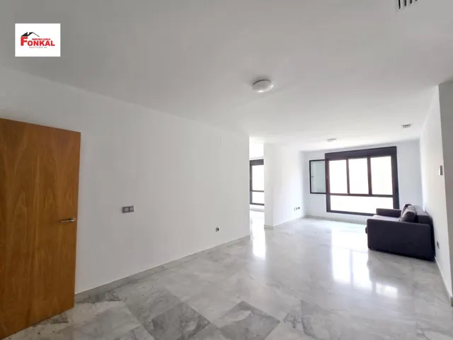 Moderno piso en el centro de jerez — 9