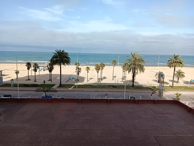 Alquiler de temporada en primera línea de la Playa de Gandía
