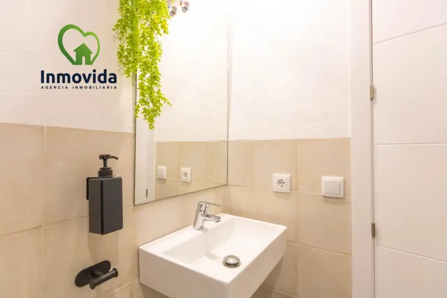 Moderno y Renovado Piso con Licencia Turística en el Corazón del Casco Antiguo de Córdoba — 14