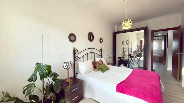 Piso en Venta - ¡Oportunidad en Allariz! 3 habitaciones baño aseo y amueblado — 27