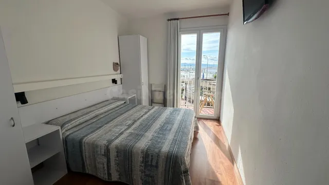 HOSTAL EN 1º LINEA DE MAR - foto 3